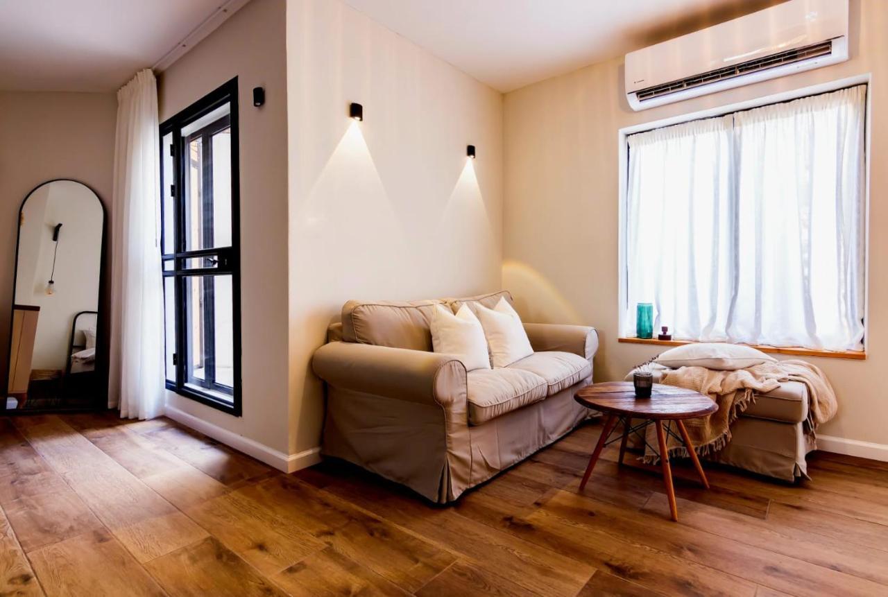 Jabotinsky 37 Bed & Breakfast Зихрон Яков Екстериор снимка
